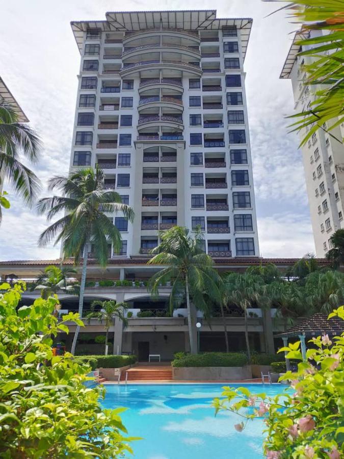 Austin Mahkota Apartment Malacca Exterior photo